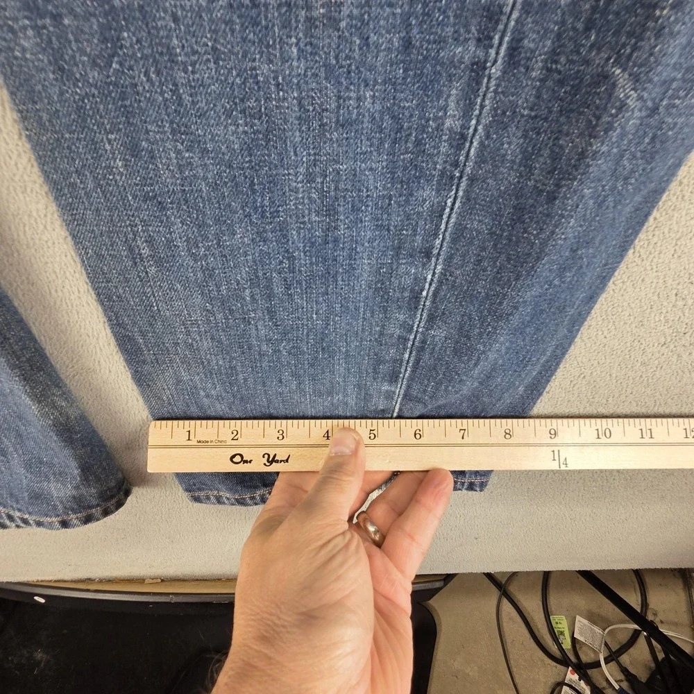 Vintage Levis Engineered Jeans Mens 31x32 Twisted Button Fly Medium Wash